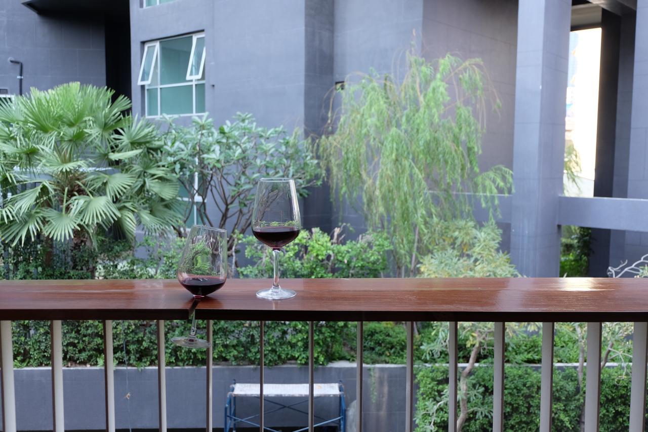 Haus Sathorn 21 Bed And Breakfast Bangkok Eksteriør bilde